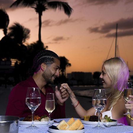 Temptation At The Tower Cancun Resort (Adults Only) Bagian luar foto