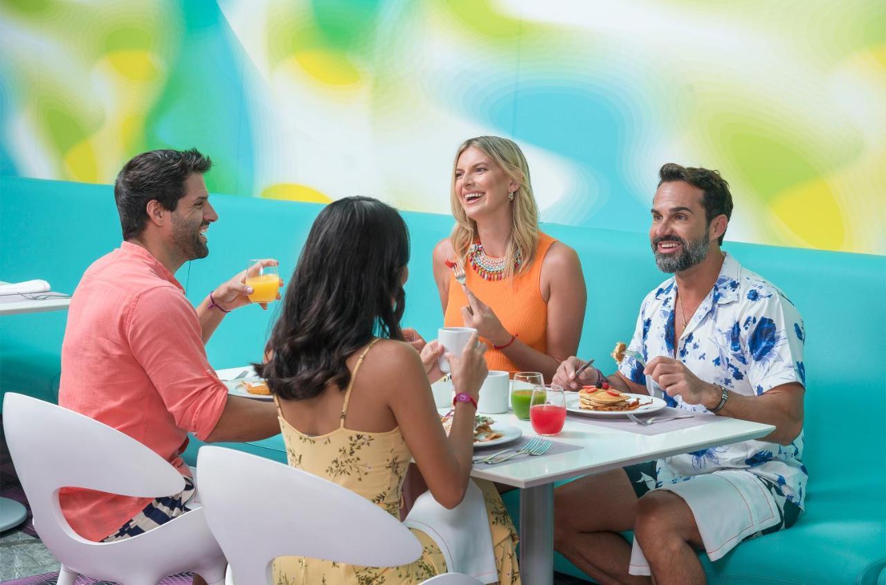 Temptation At The Tower Cancun Resort (Adults Only) Bagian luar foto