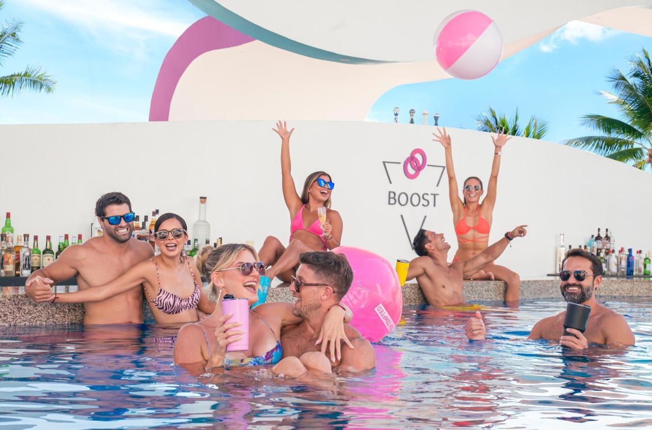 Temptation At The Tower Cancun Resort (Adults Only) Bagian luar foto
