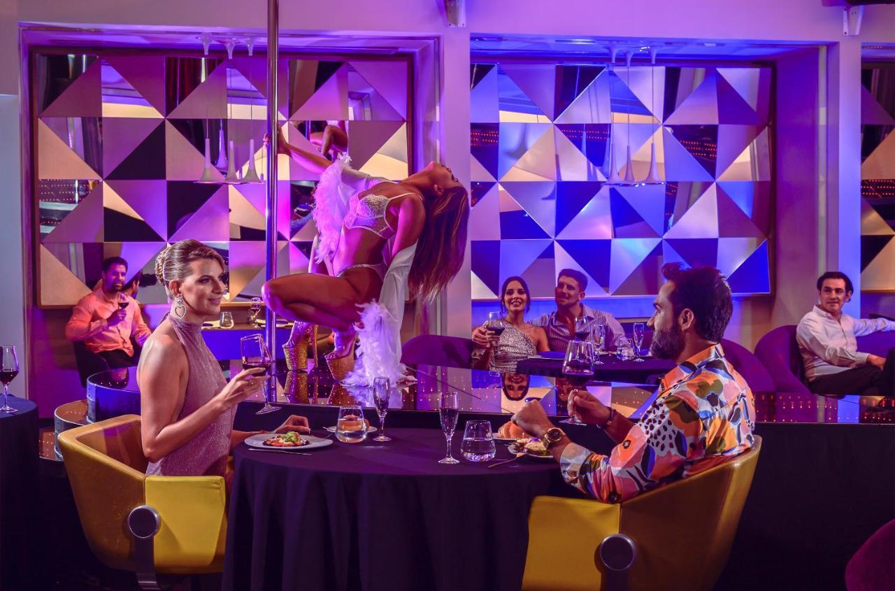 Temptation At The Tower Cancun Resort (Adults Only) Bagian luar foto