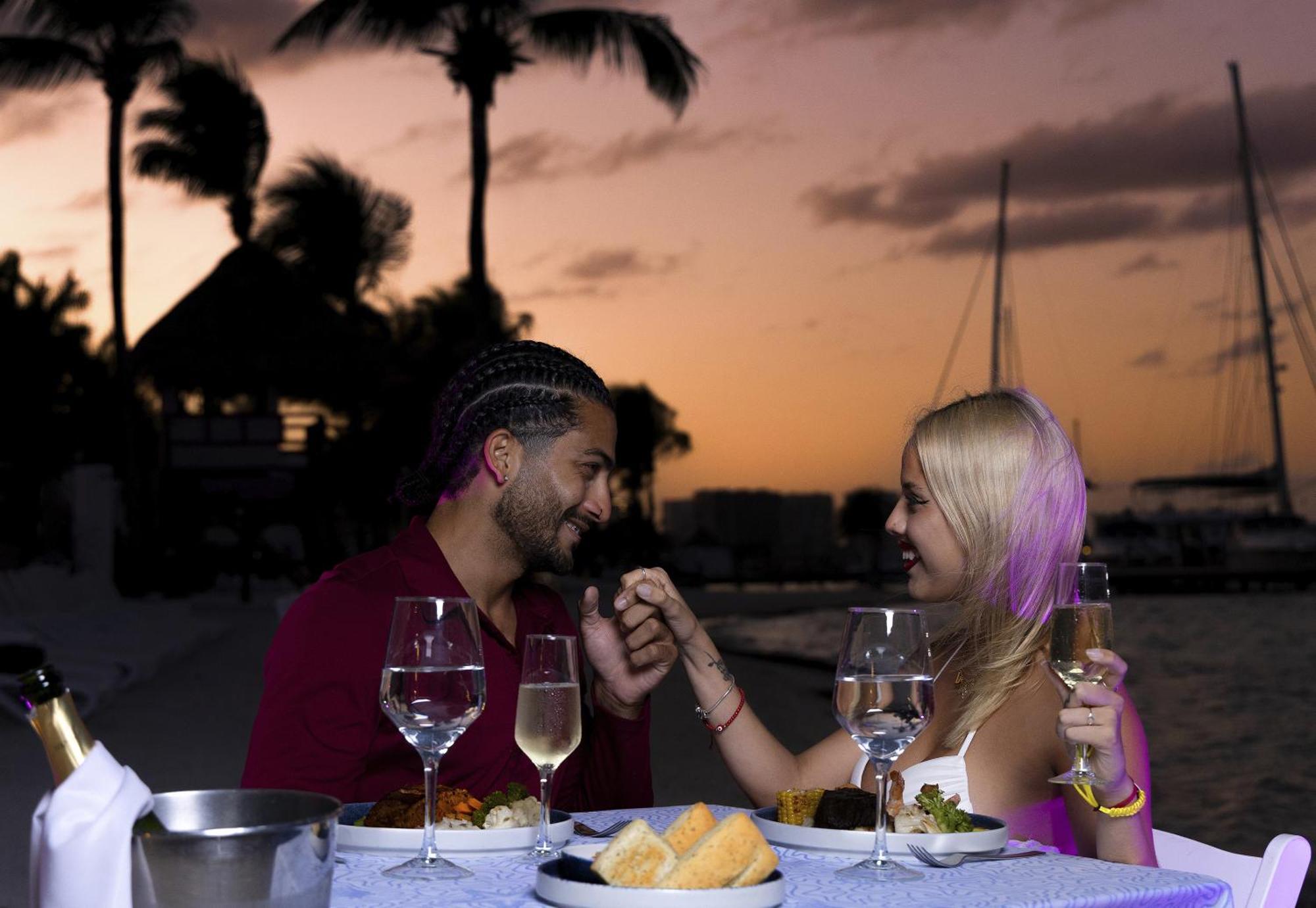 Temptation At The Tower Cancun Resort (Adults Only) Bagian luar foto