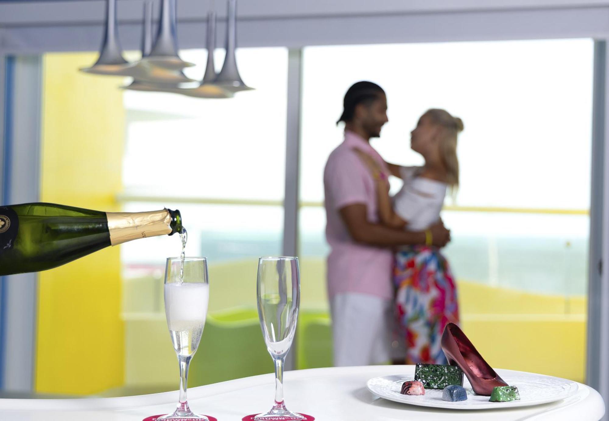Temptation At The Tower Cancun Resort (Adults Only) Bagian luar foto