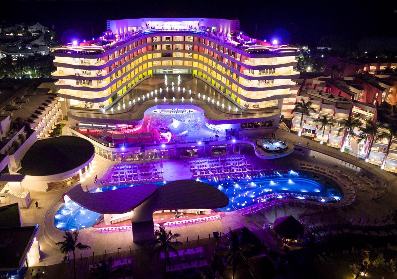 Temptation At The Tower Cancun Resort (Adults Only) Bagian luar foto